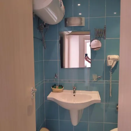 Four-bed In The Emberli. Лозенец