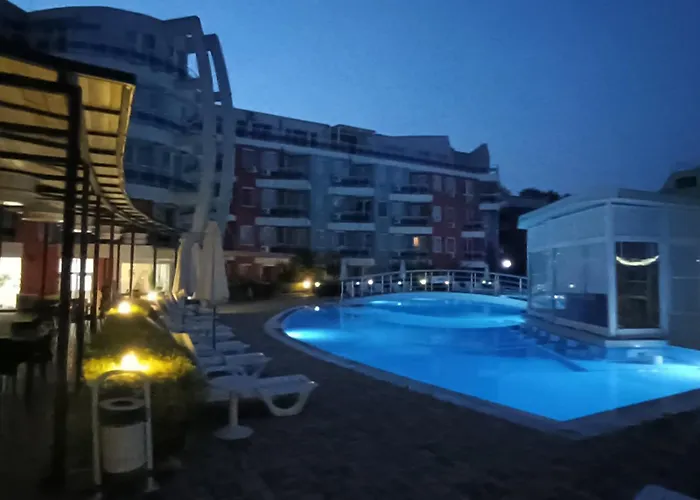 Four-bed In The Emberli. 3*